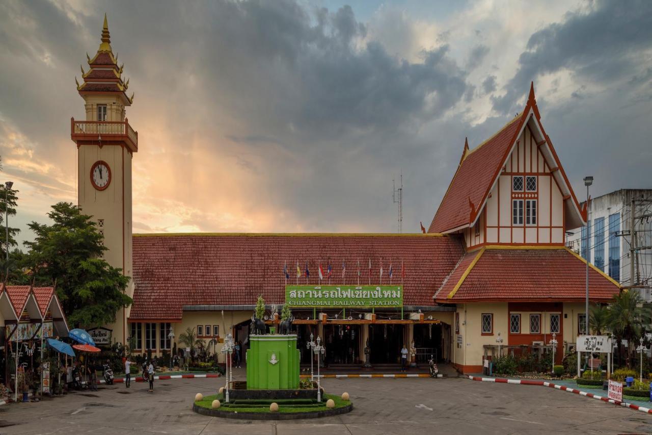 Born Guest House Chiang Mai Exteriör bild